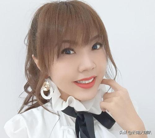 娱乐吃瓜壁纸图片可爱女,可爱女生娱乐吃瓜壁纸,带你领略青春活力 第1张 娱乐吃瓜壁纸图片可爱女,可爱女生娱乐吃瓜壁纸,带你领略青春活力 第1张